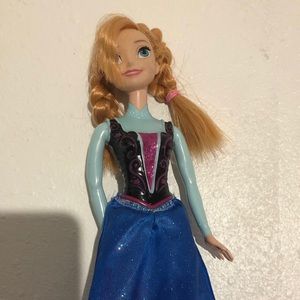 Ana (Frozen) Doll. LIKE NEW!